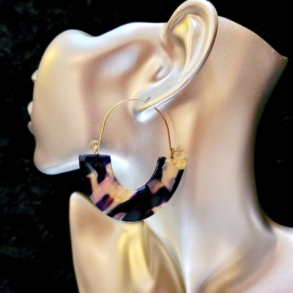 NWT Retro Blue Tortoise Shell Half Moon Gold Drop Earrings - Picture 6 of 13